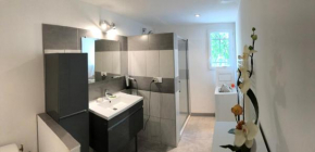Hotels in Berrias-Et-Casteljau